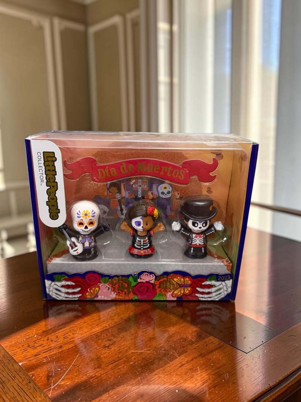 Fisher-Price Little People Collector Día de Muertos Special Edition Set